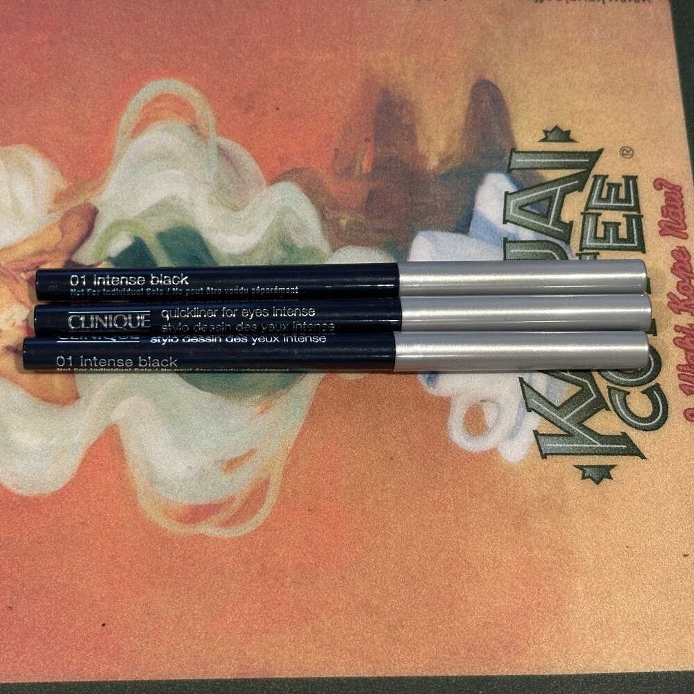 CLINIQUE Quickliner for eyes intense - 01 Intense Black Eye Pencil